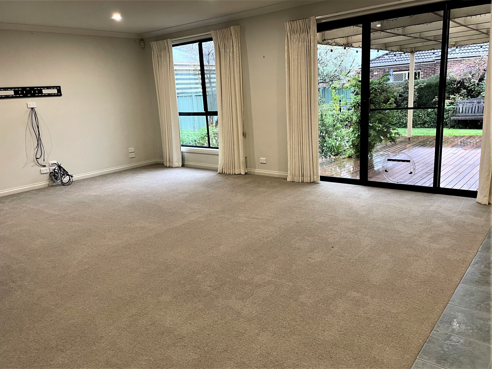 41 Stirling Drive, Lake Gardens Ballarat Real Estate Pty Ltd