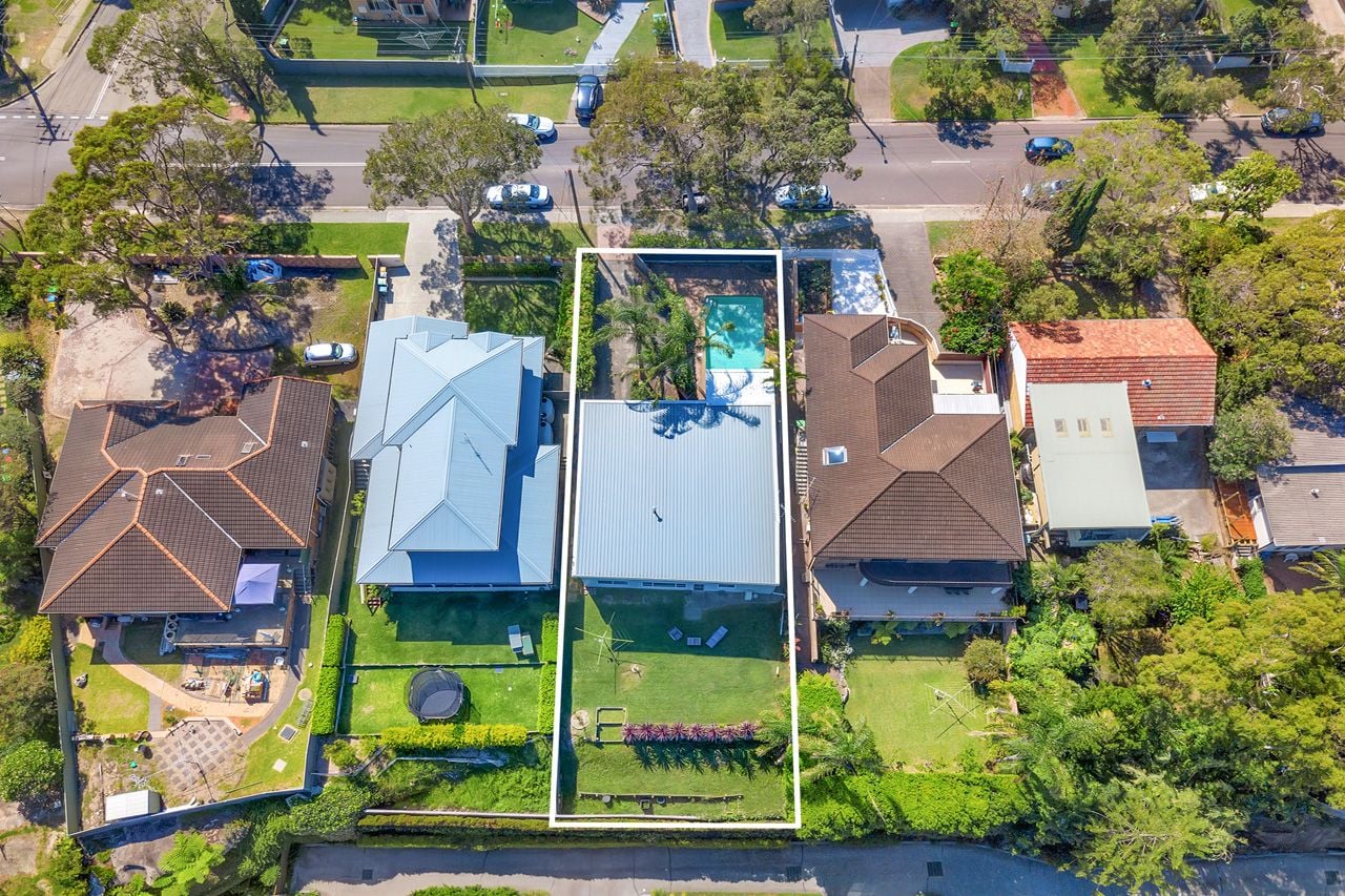 Real Estate For Sale 152 Parkes Road Collaroy Plateau , NSW