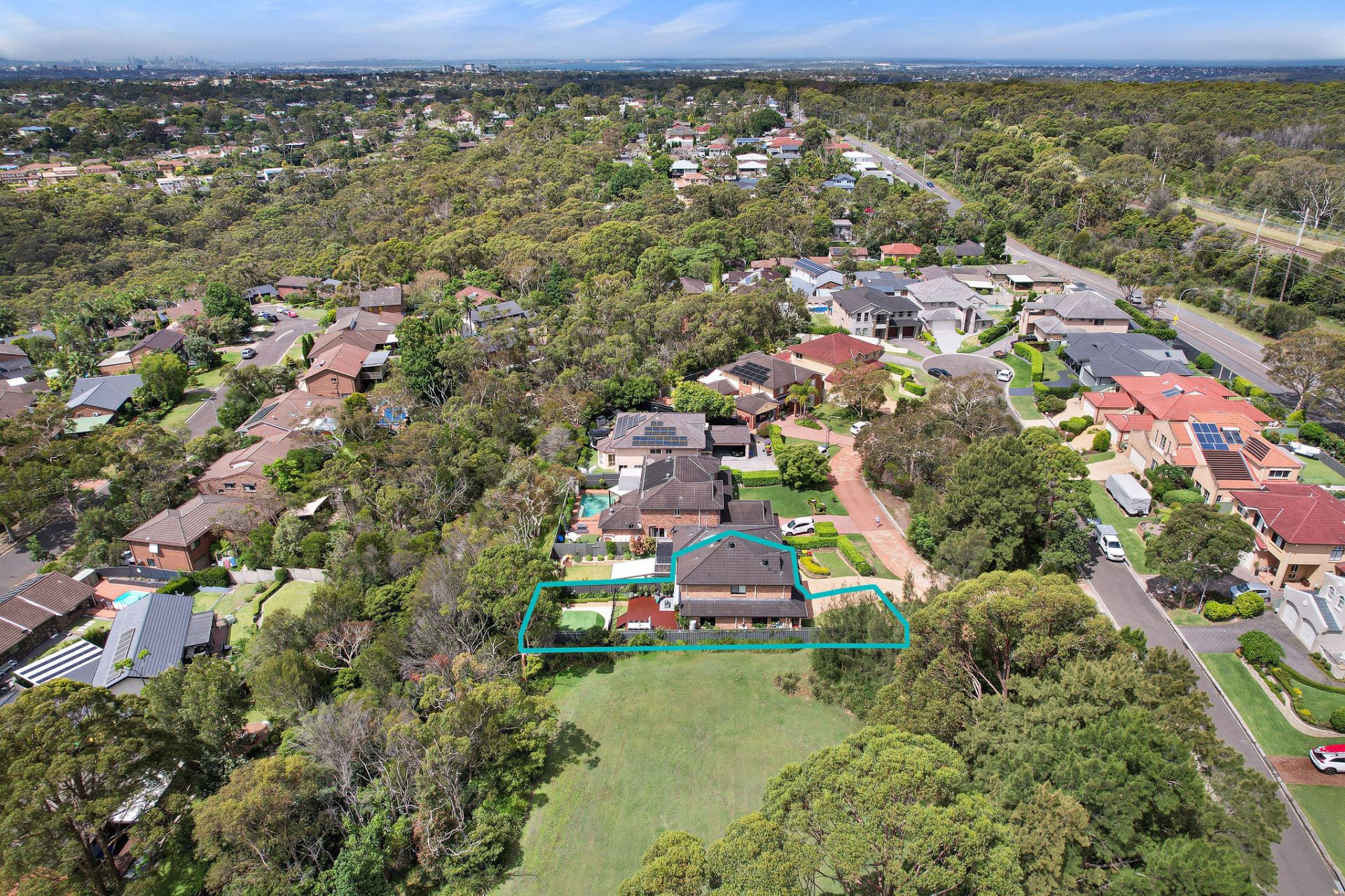 Real Estate For Sale 2/11 Yarra Vista Court Yarrawarrah , NSW