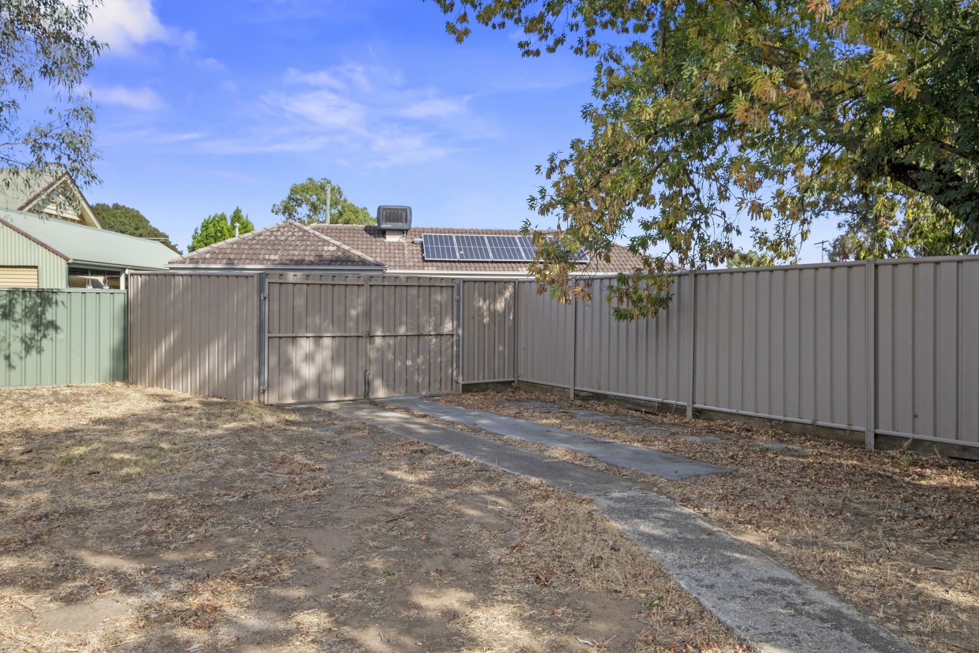 11 Churchill Avenue, Flora Hill Bendigo Ballarat Real Estate Pty Ltd