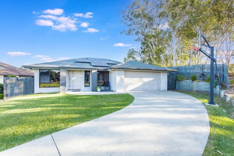 Real Estate For Sale 9 Lygon Place Kallangur , QLD