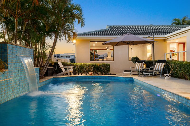 Real Estate For Sale 17 Namatjira Court Broadbeach Waters , QLD