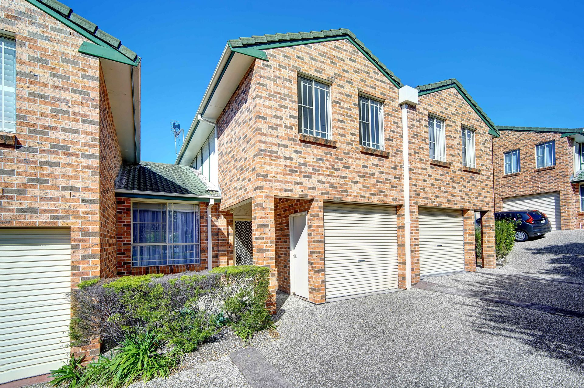 Real Estate For Lease 2/4 Ryan Street Balgownie , NSW