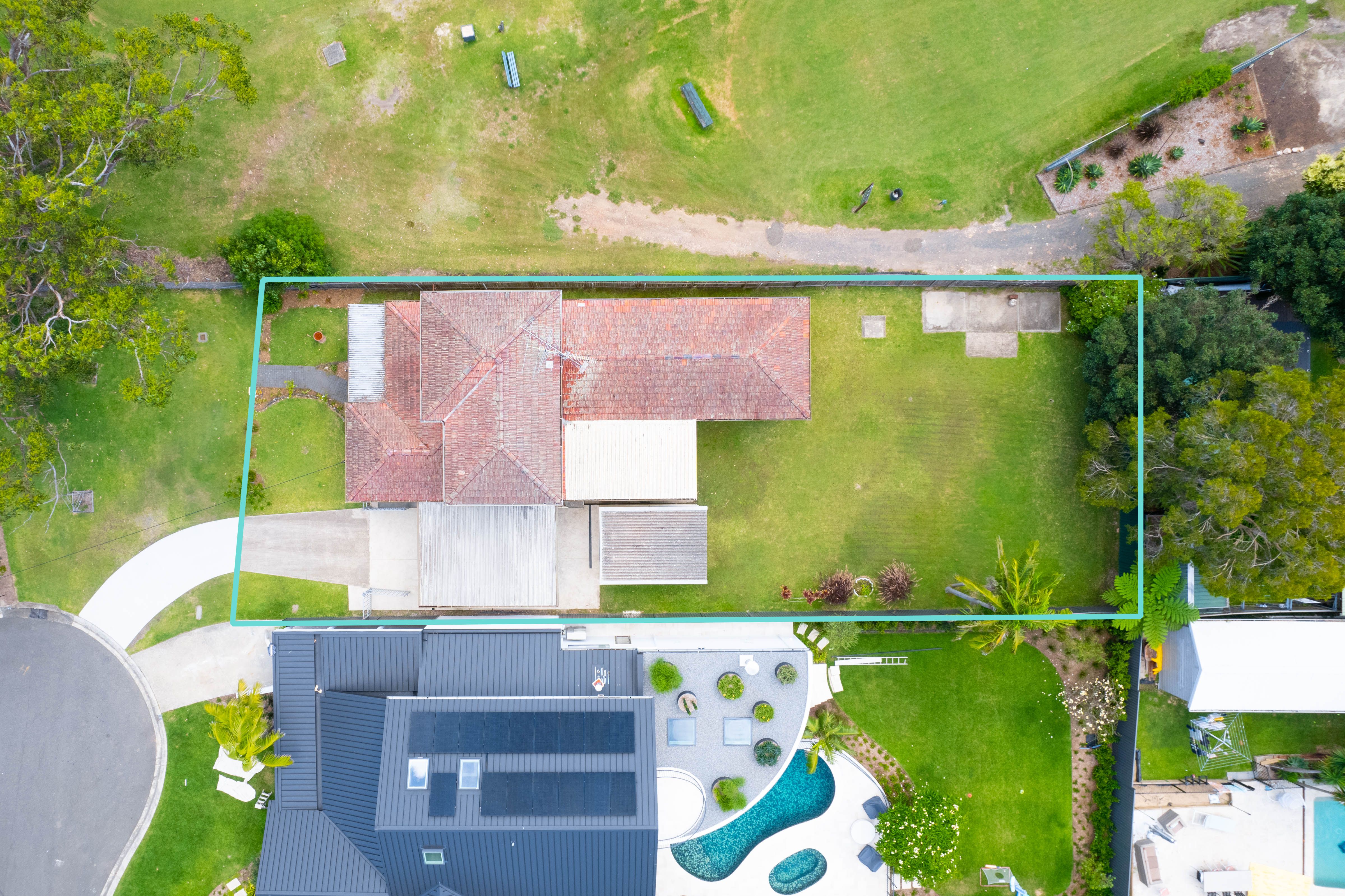 21 Ambyne Street, WOOLOOWARE, NSW Abode Property Agents