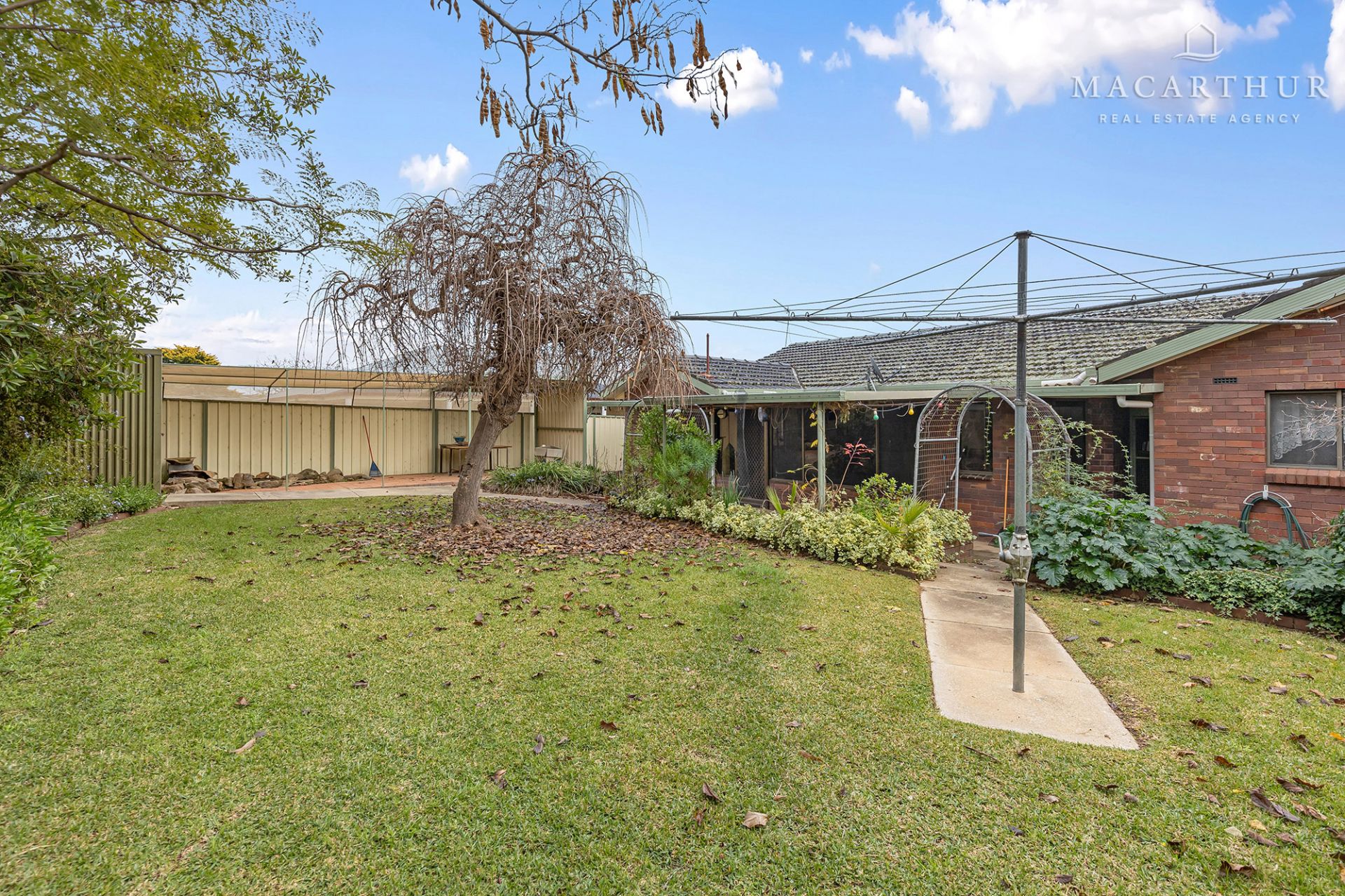 33 Mallory Street, Ashmont Macarthur Real Estate Agency