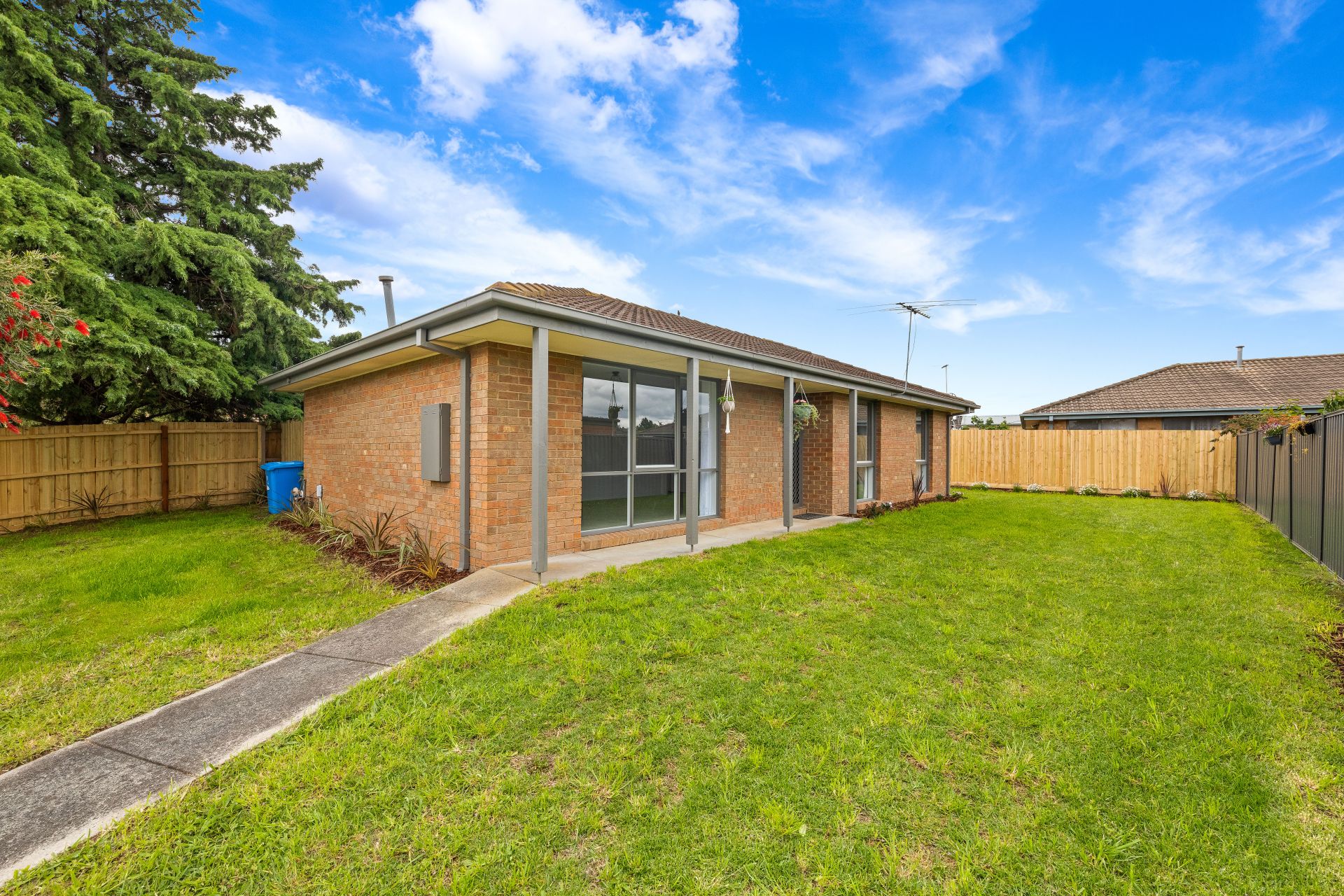 6 Glen Court, Narre Warren OBrien Real Estate