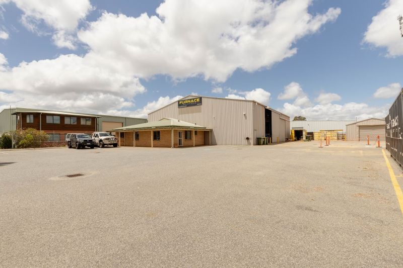 Real Estate For Commercial Sale 115 Broadway Bassendean , WA
