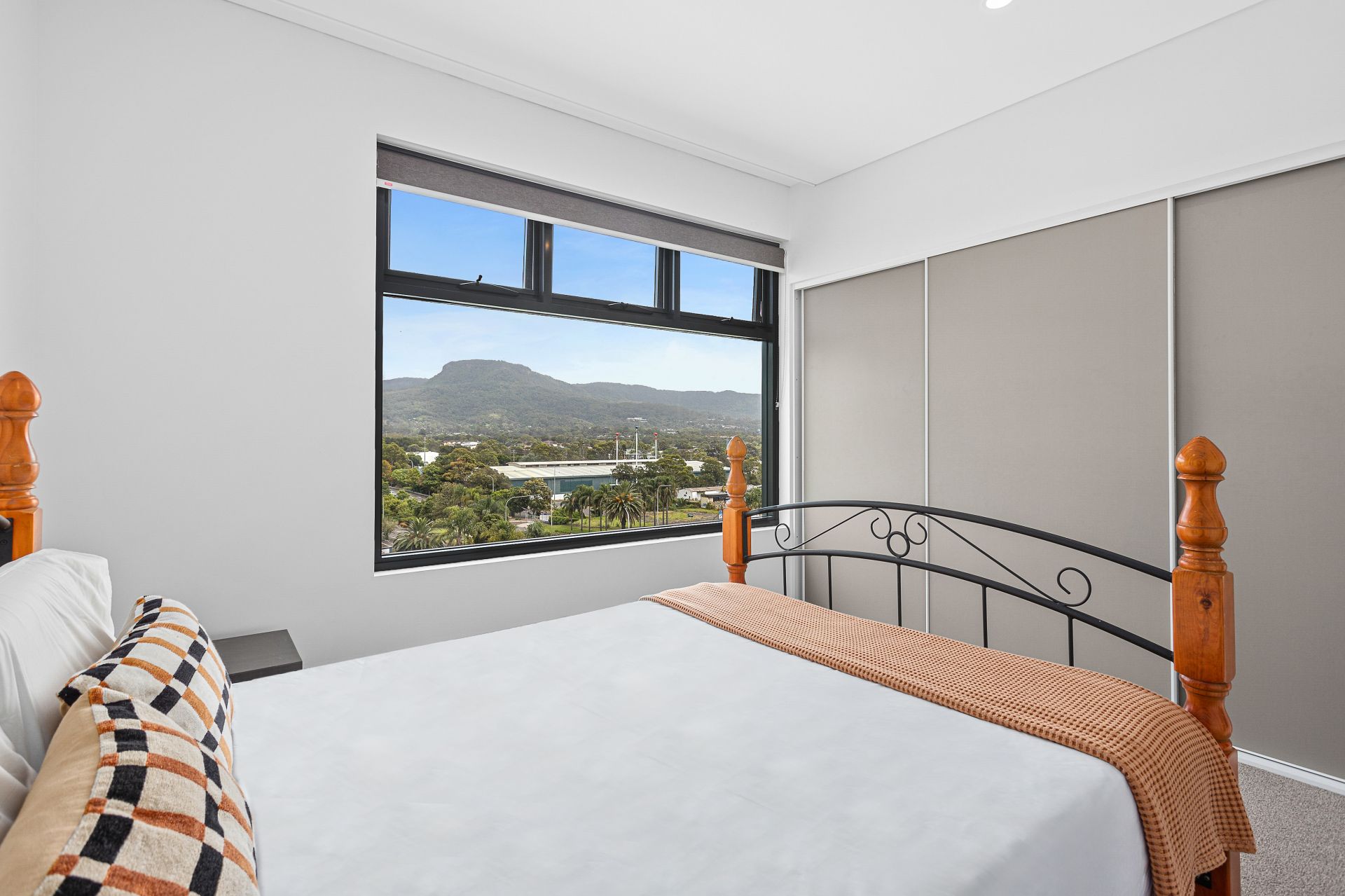 Real Estate For Sale 413/83 Campbell Street Wollongong , NSW
