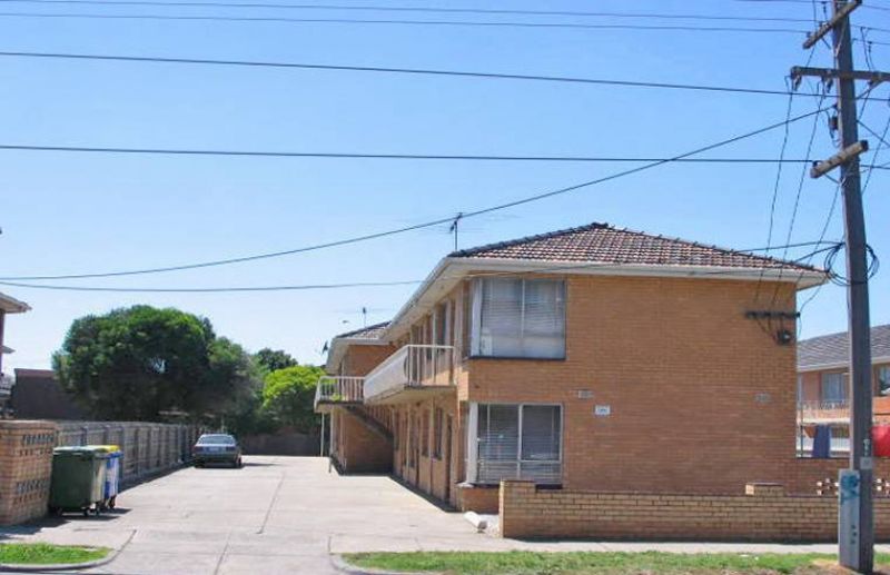 8/13 Gordon Street, Footscray Sweeney Estate Agents