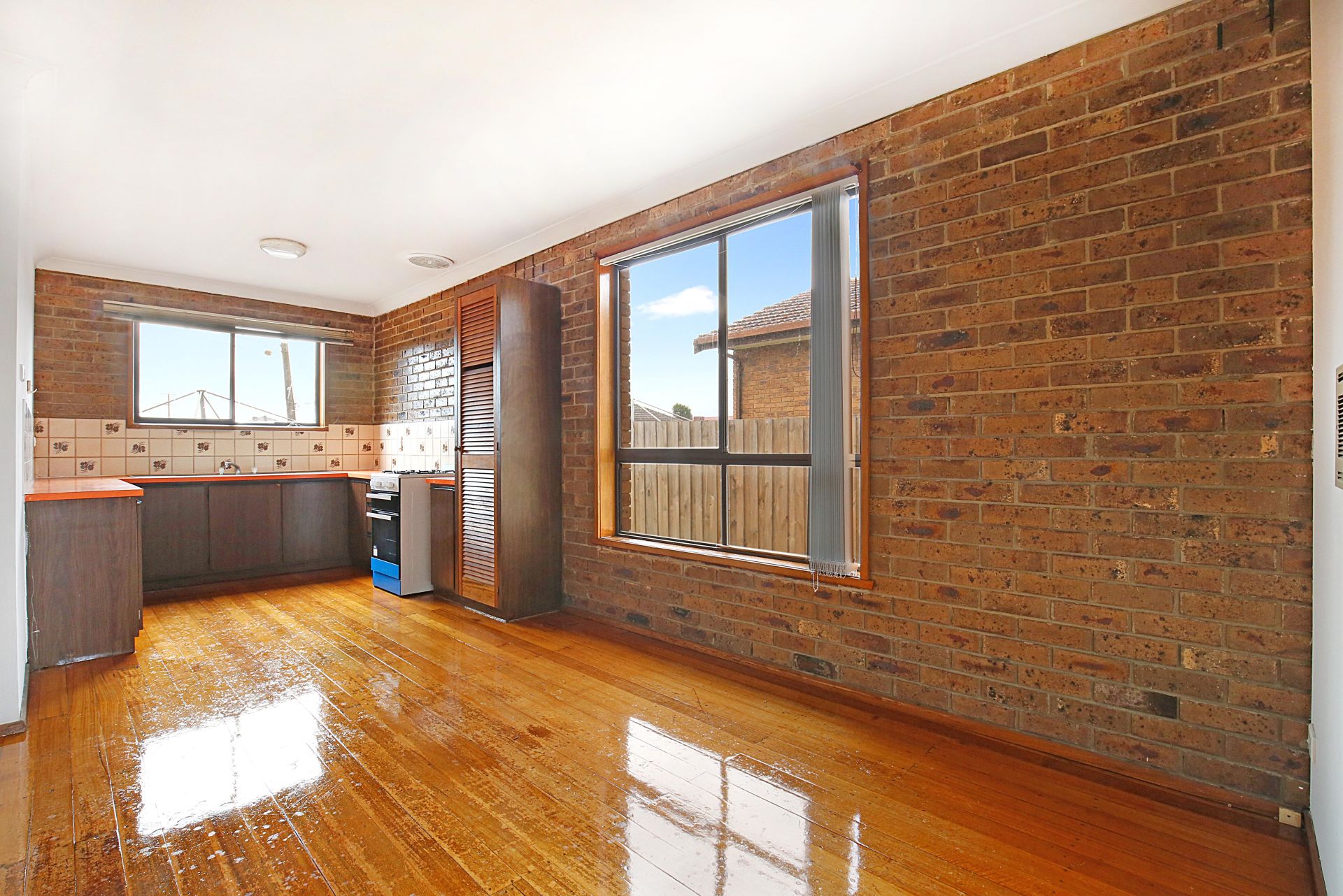 Real Estate For Lease 2/22 Burton Street Lalor , VIC