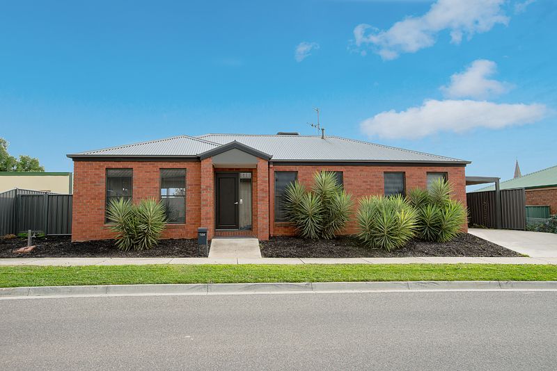14A Allingham Street, Golden Square DCK Real Estate