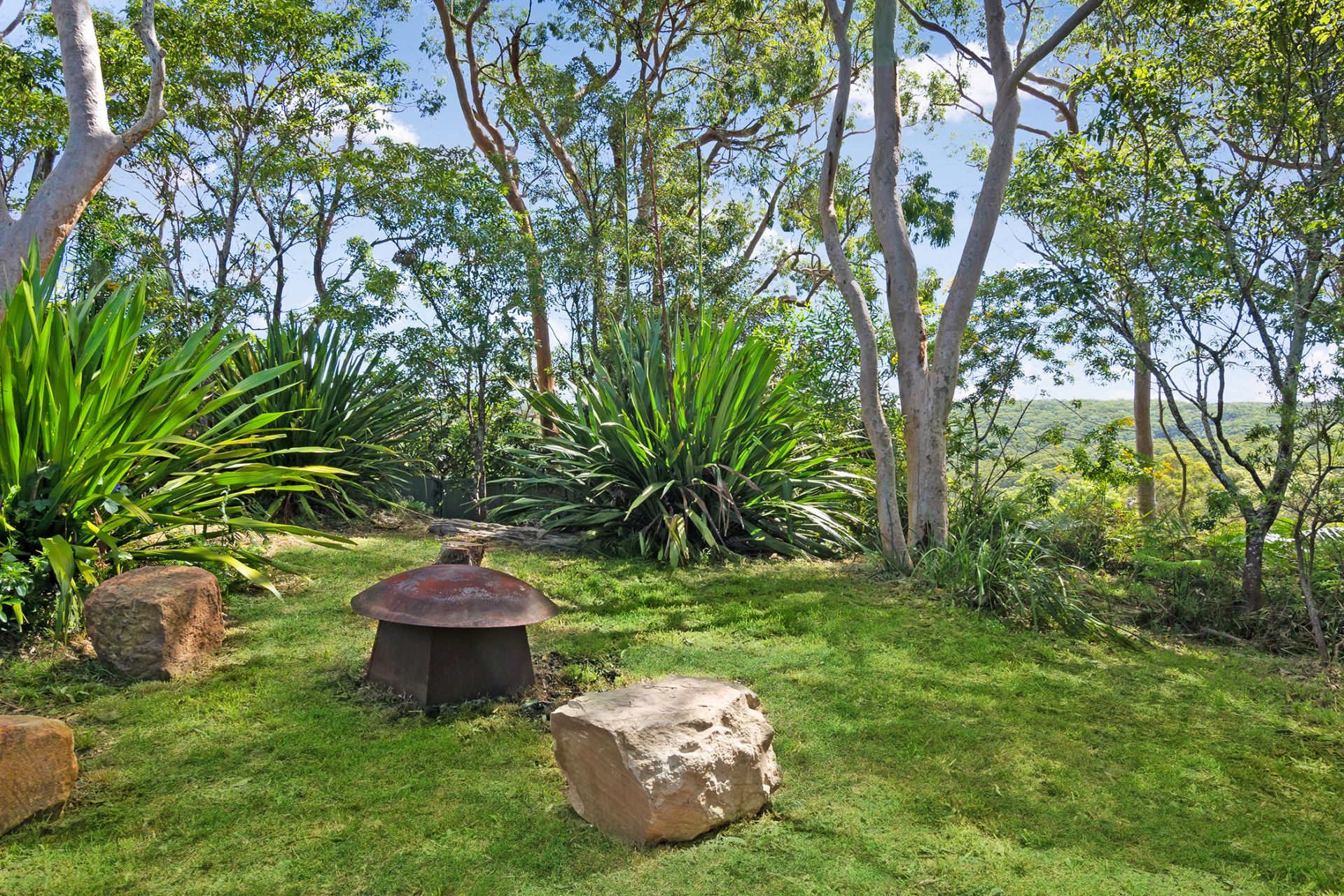 Real Estate For Sale 10 Yanagang Street Waterfall , NSW