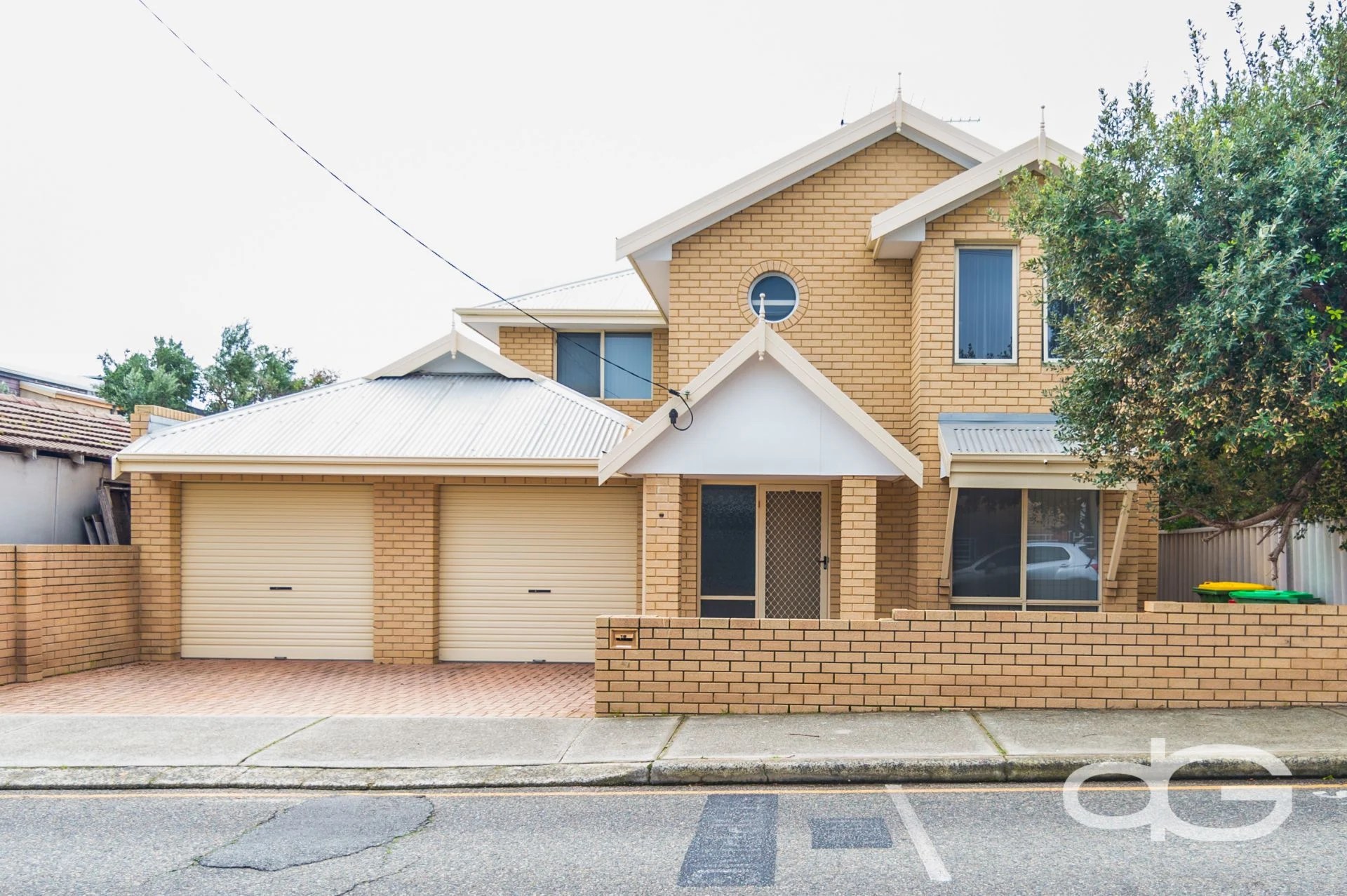 19 Little Lefroy Lane South Fremantle , WA 6162 House For Lease