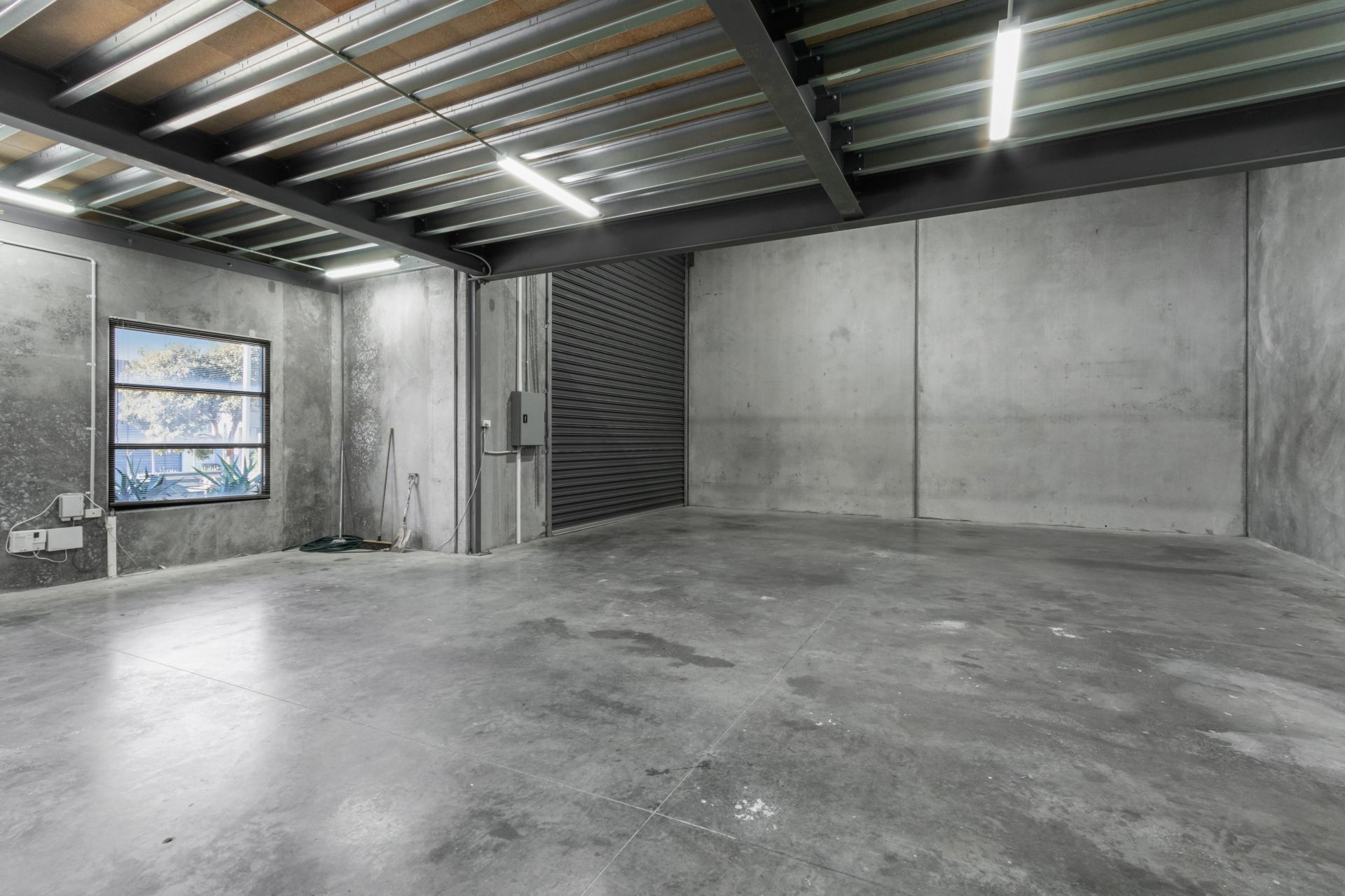 Real Estate For Commercial Sale 3/50 Heaths Court Mill Park , VIC