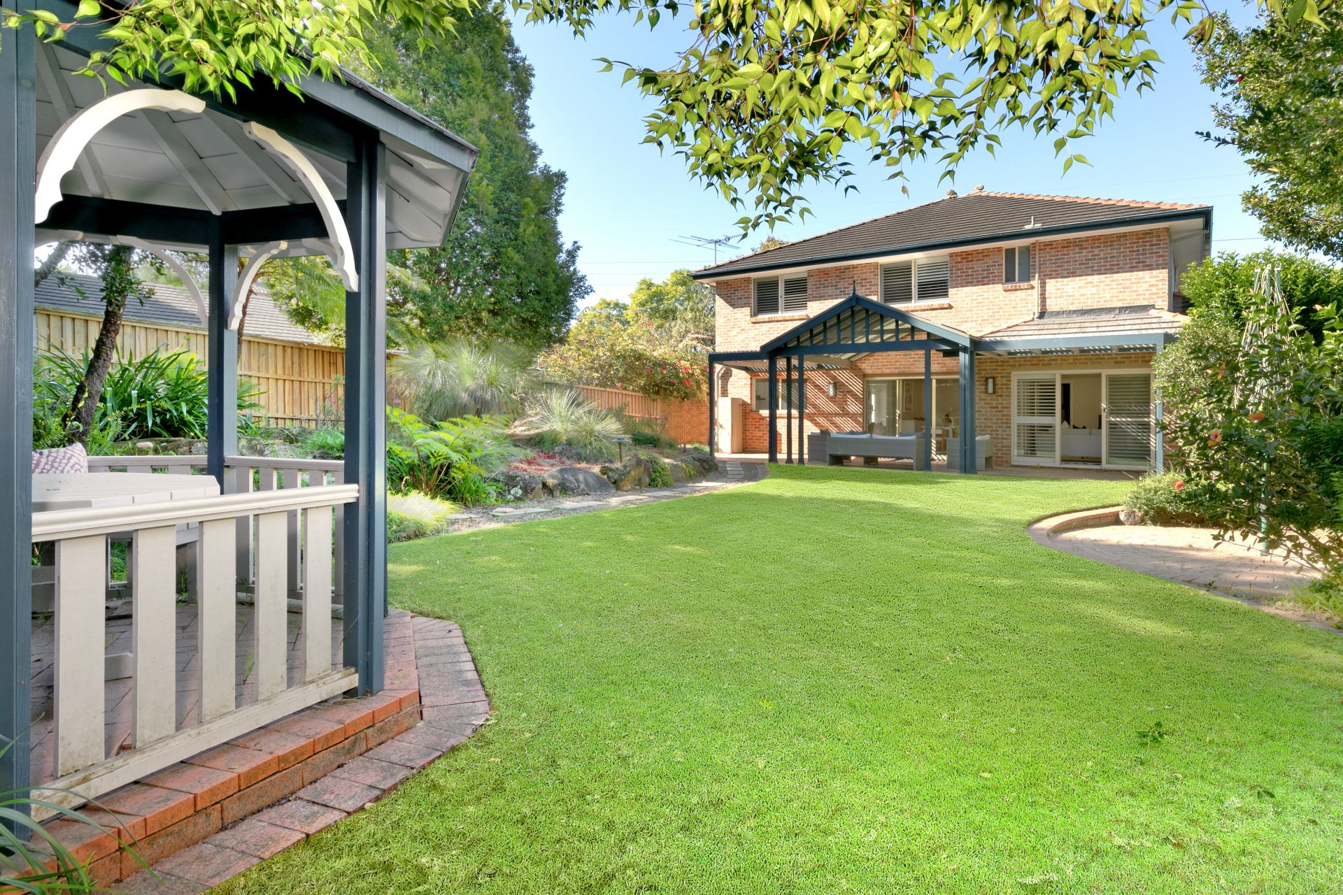55 Carnarvon Drive, Frenchs Forest Parnell Partners