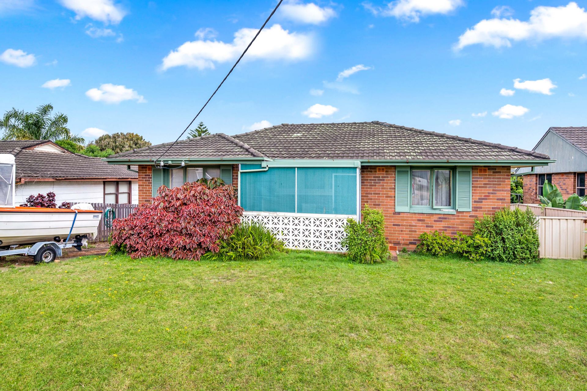 14 Caves Beach Road, Caves Beach 3Realty Lake Macquarie