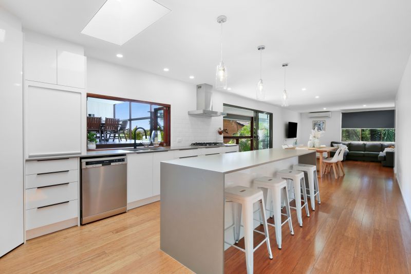 Real Estate For Sale 13 Binalong Drive Ashmore , QLD