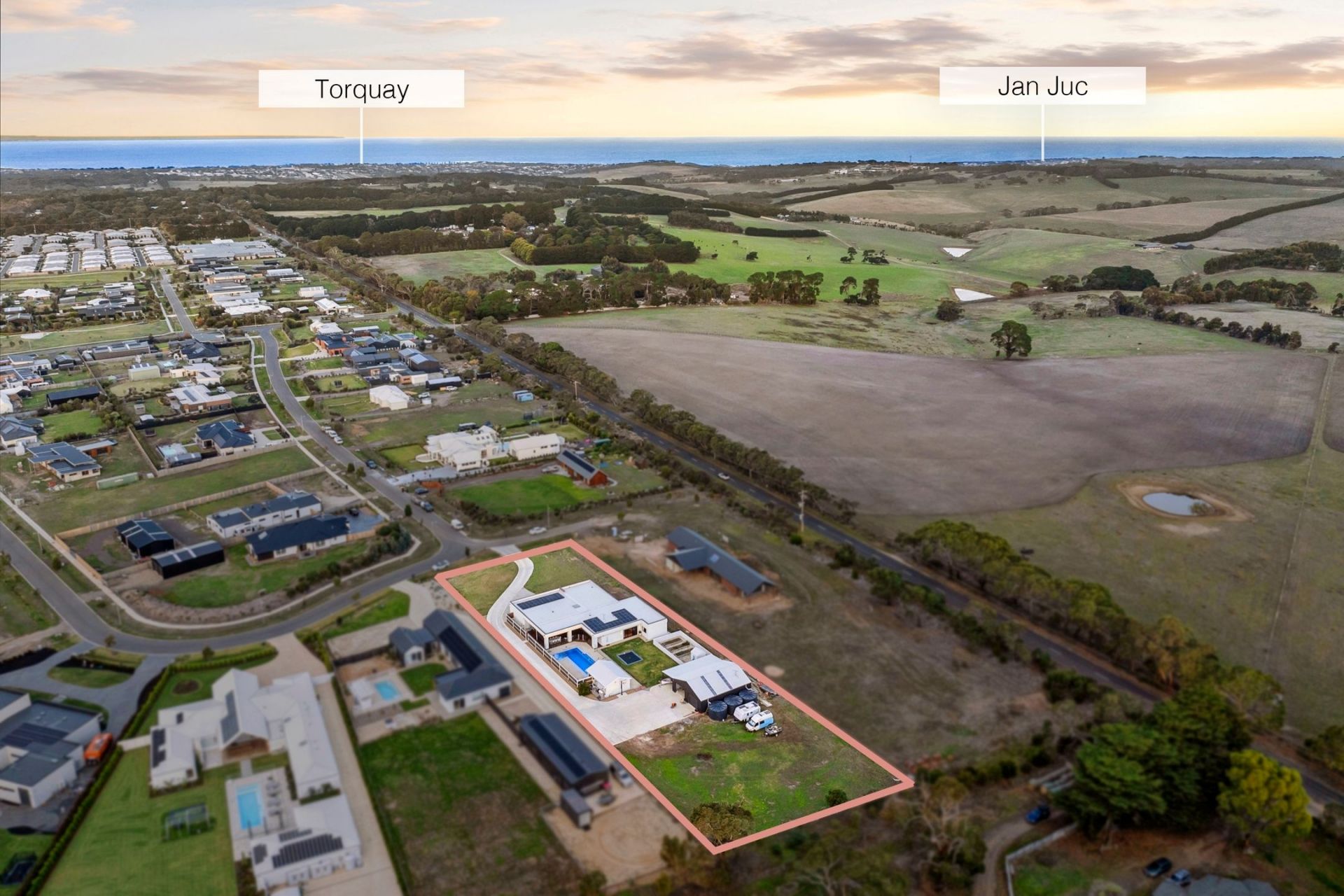 28 Suffolk Drive, Bellbrae Natural Real Estate