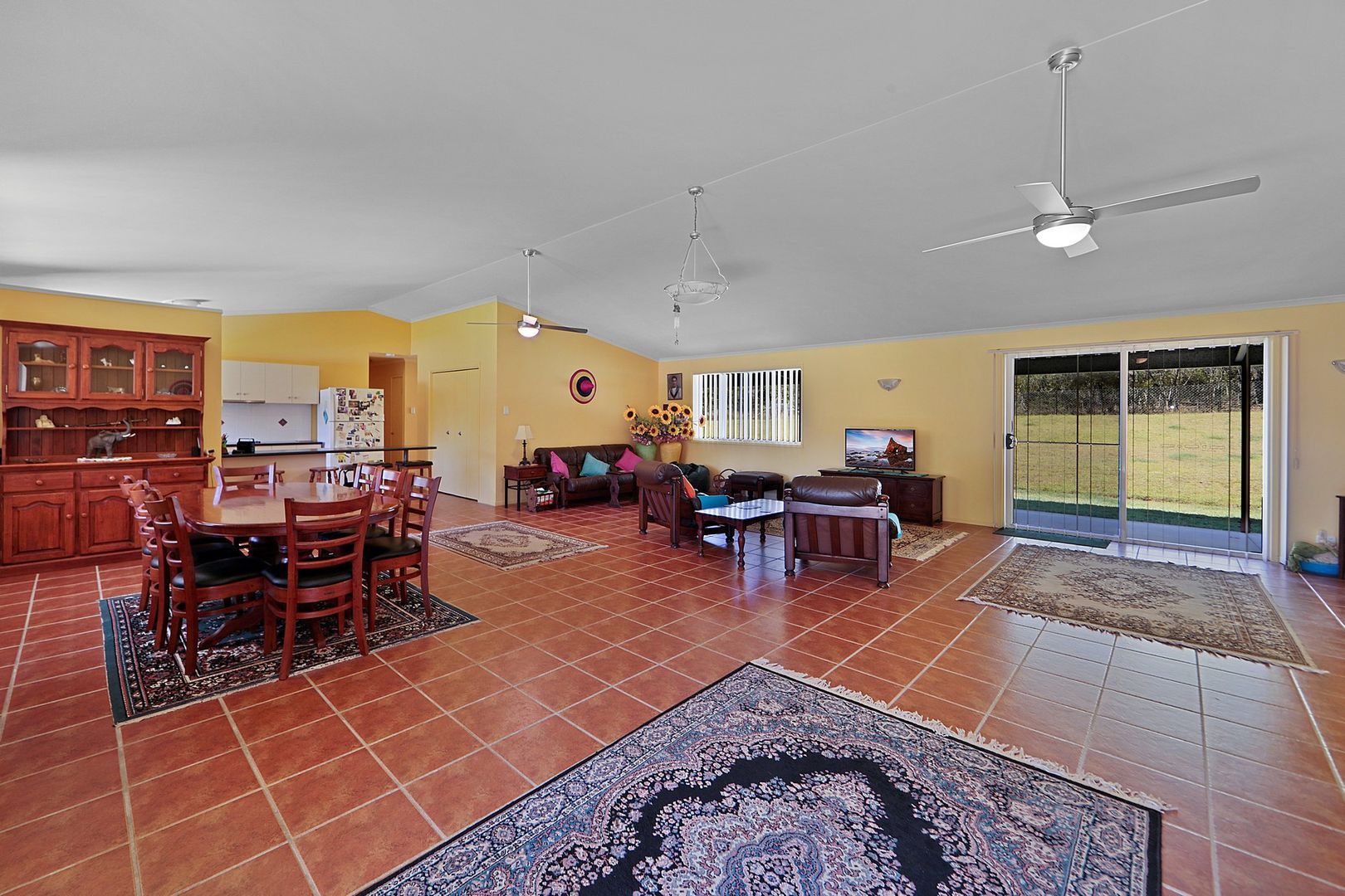 Real Estate For Sale Childers , QLD