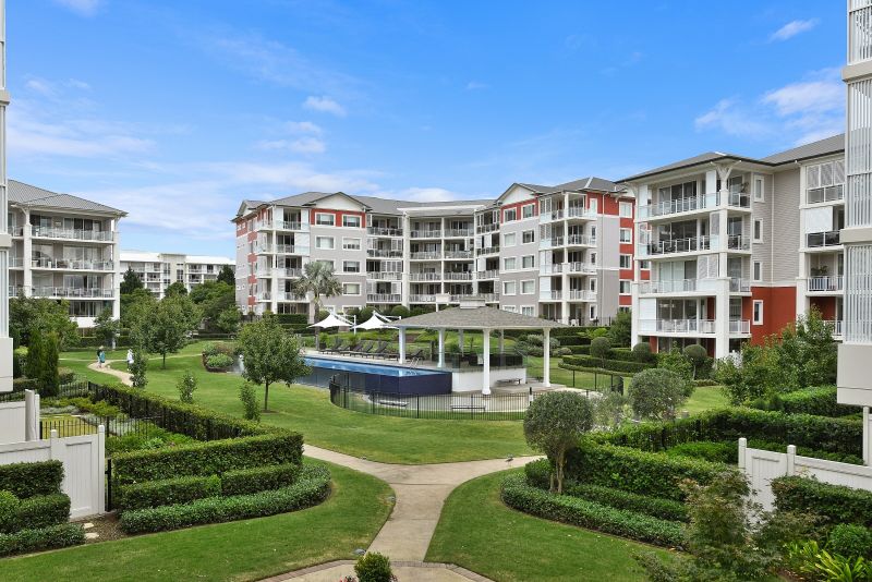 Real Estate For Lease 208/38 Peninsula Drive Breakfast Point , NSW