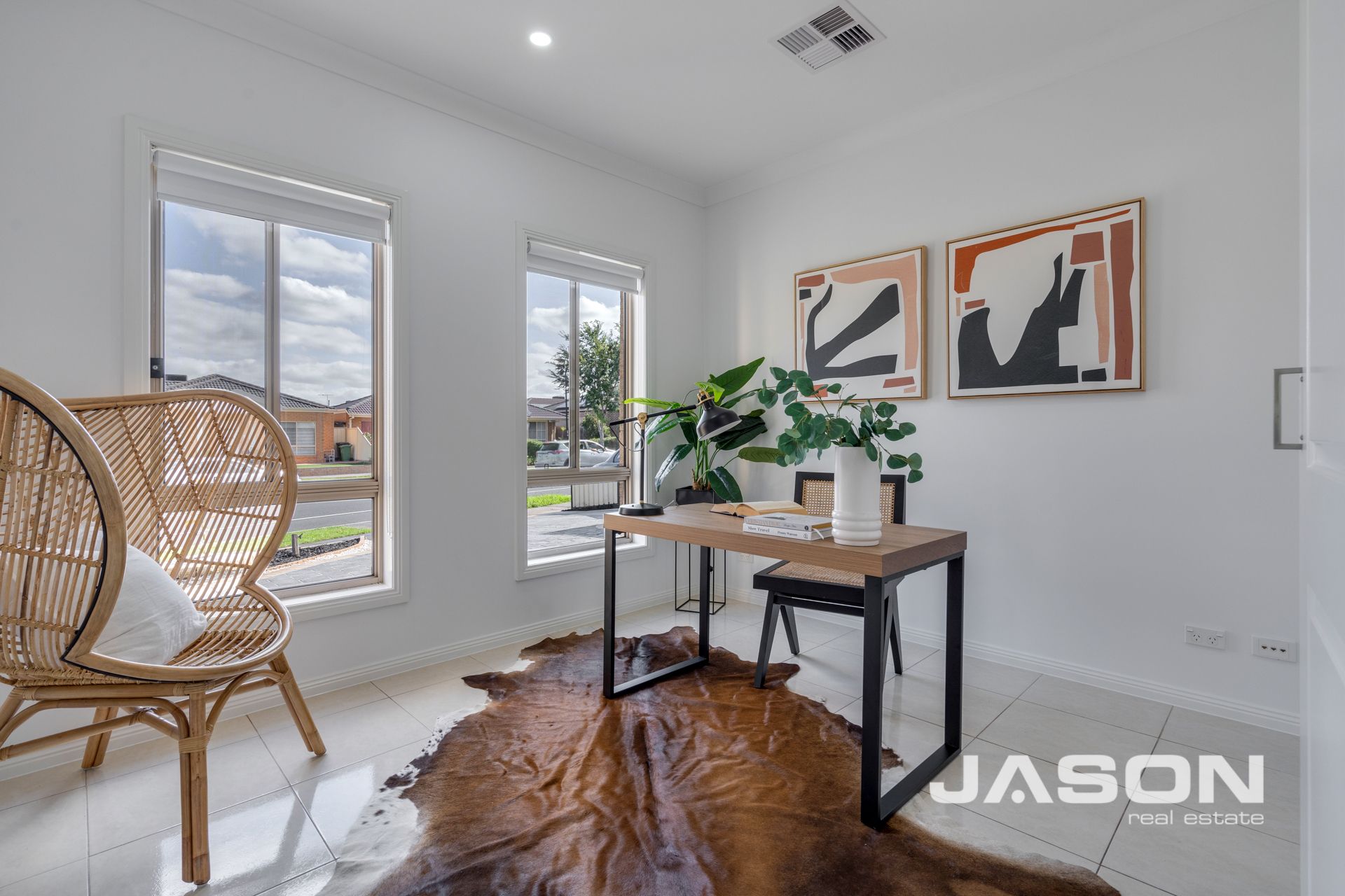 18 Hayfield Road, Roxburgh Park Jason Real Estate