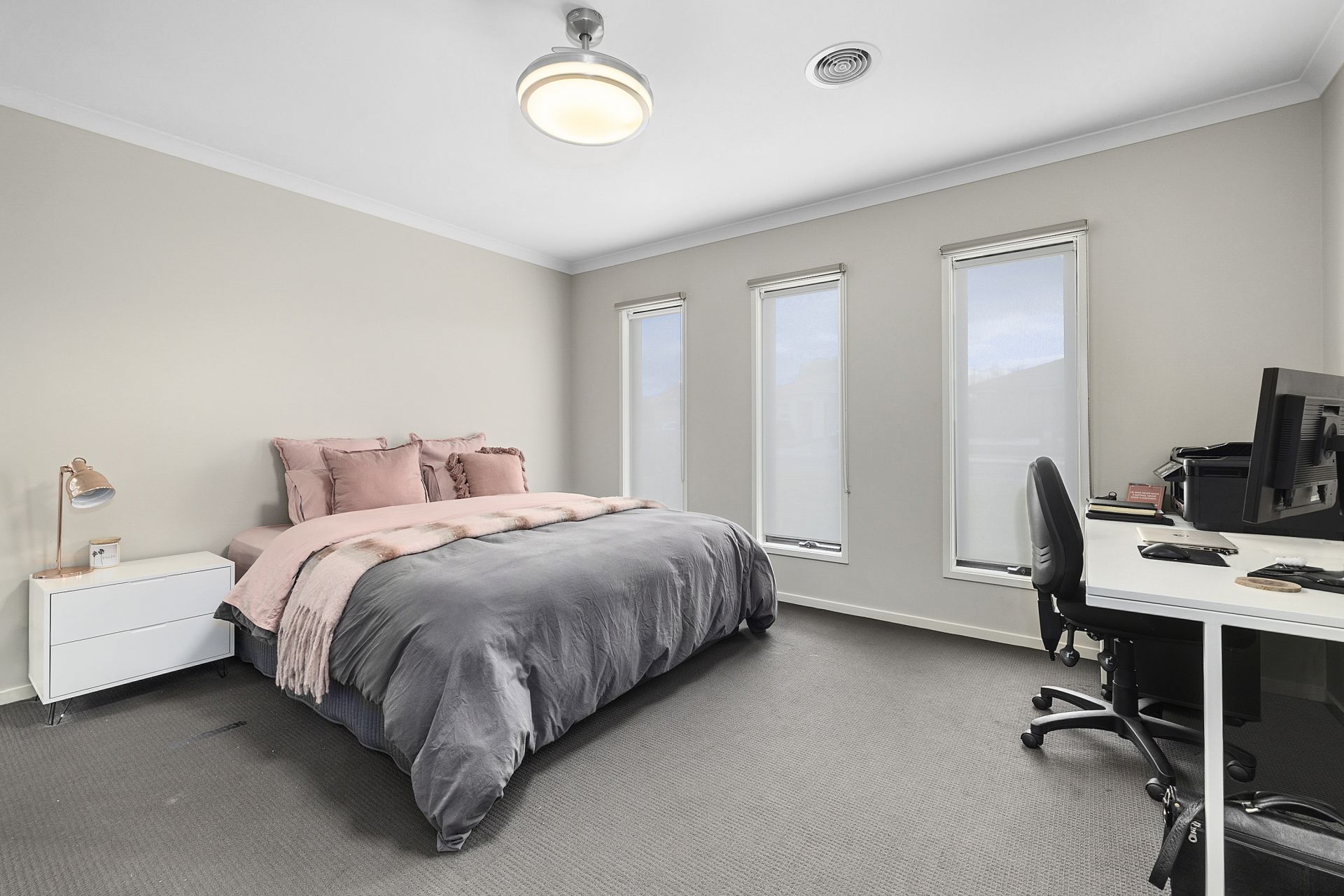 53 Lawrie Drive, Alfredton Ballarat Real Estate Pty Ltd