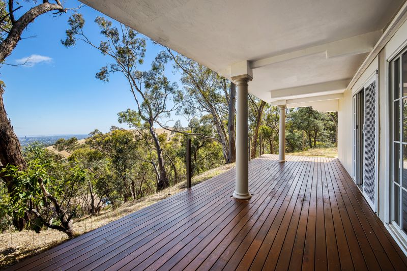 5 St Johns Drive, Belair Williams Real Estate