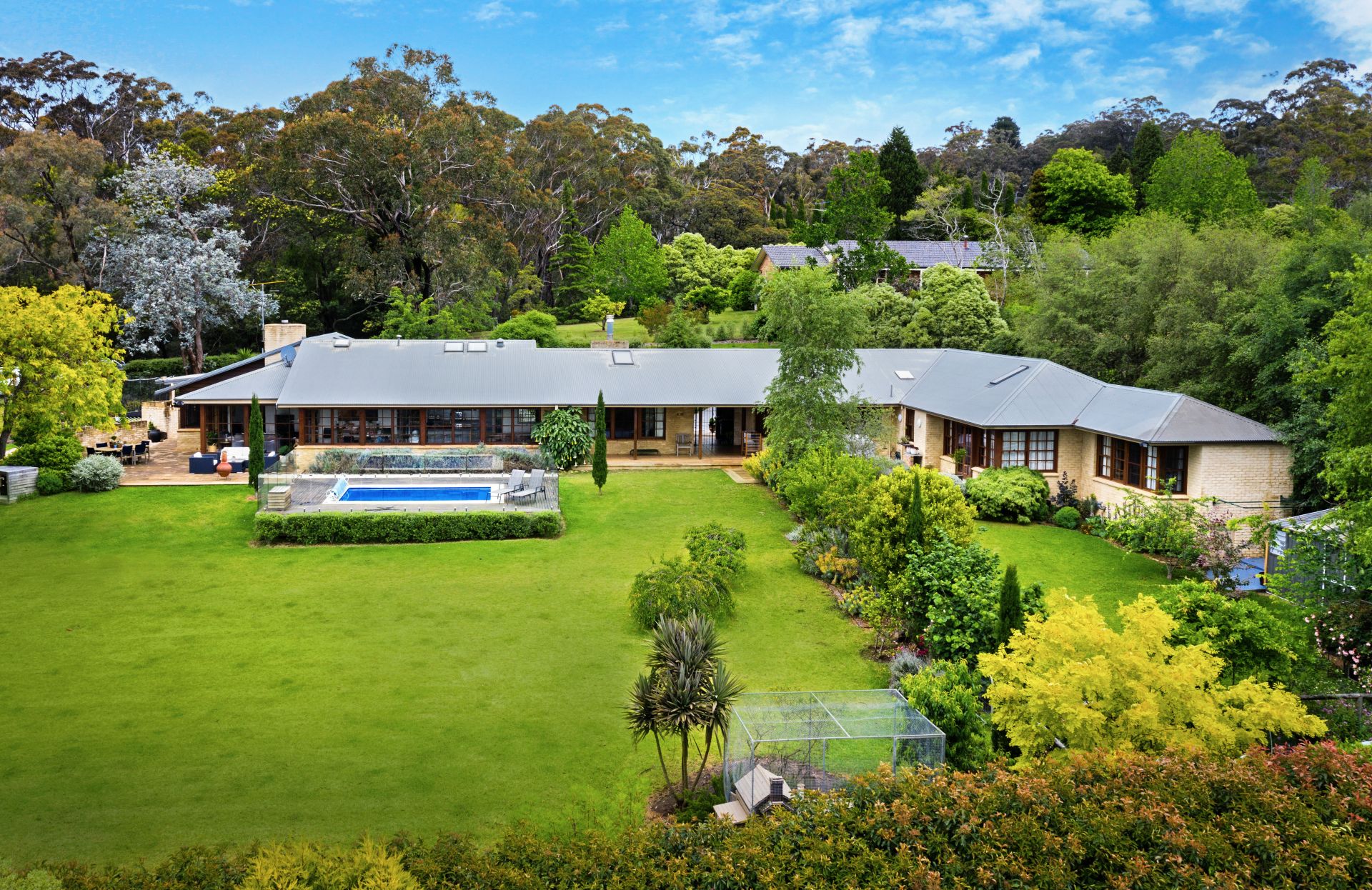 Real Estate For Sale 90 Oxley Drive Mittagong , NSW