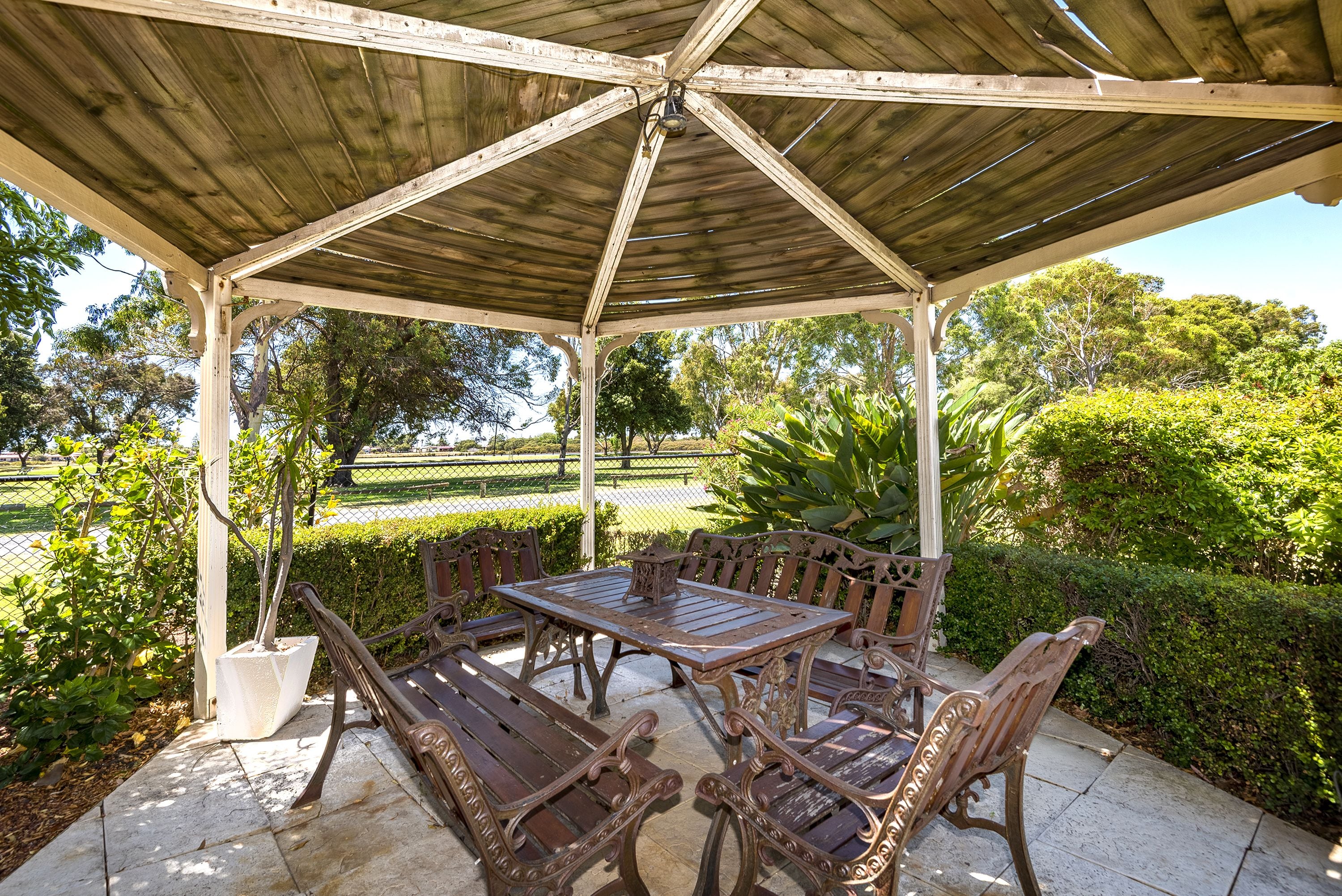 Real Estate For Sale 70 Stirling Street Bunbury , WA