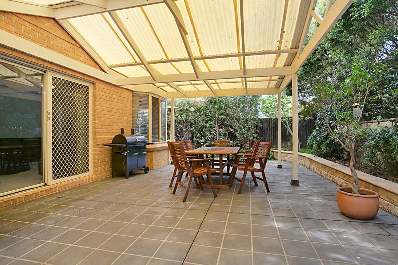 Real Estate For Sale 16 Homestead Circuit Macquarie Links , NSW