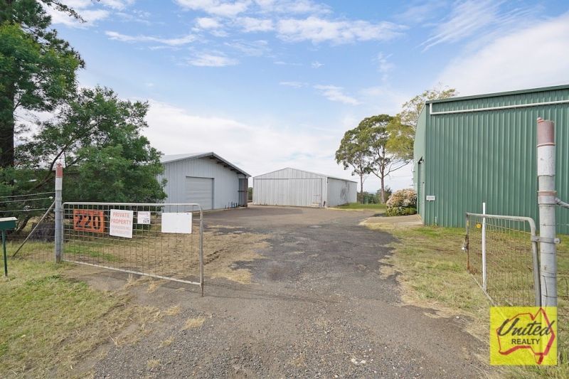 Oakdale United Realty