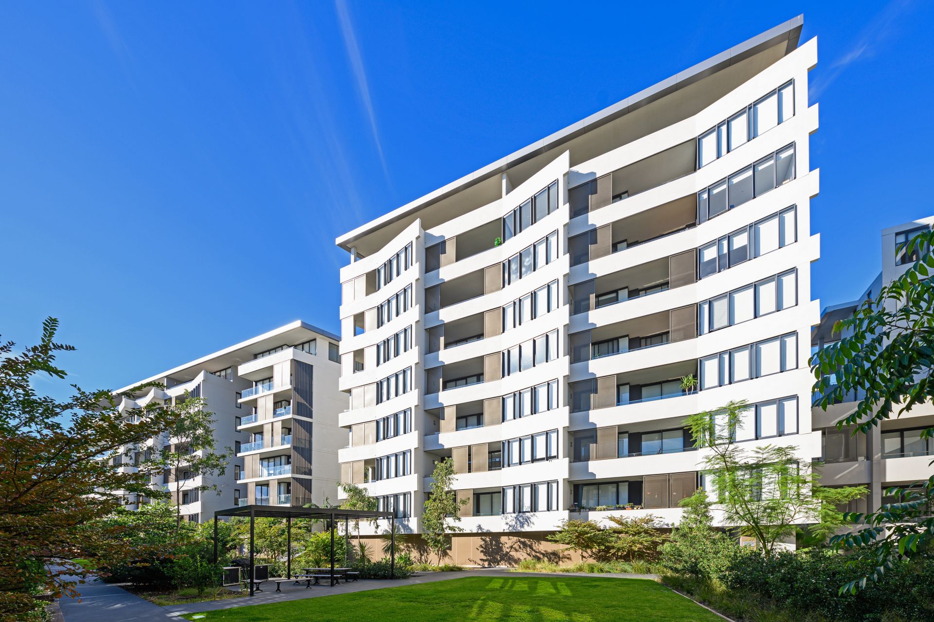 Real Estate For Lease 102/8 Hilly Street Mortlake , NSW