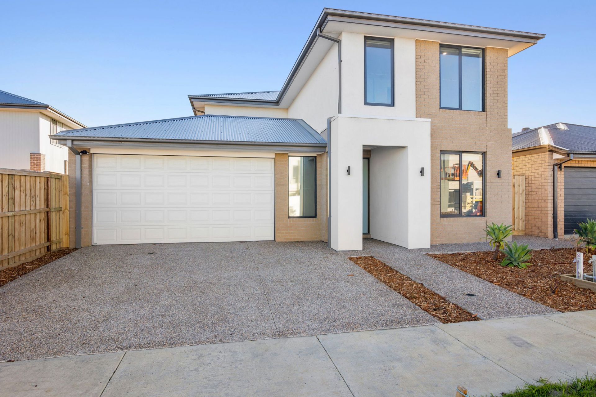 5 Paley St, Charlemont Natural Real Estate