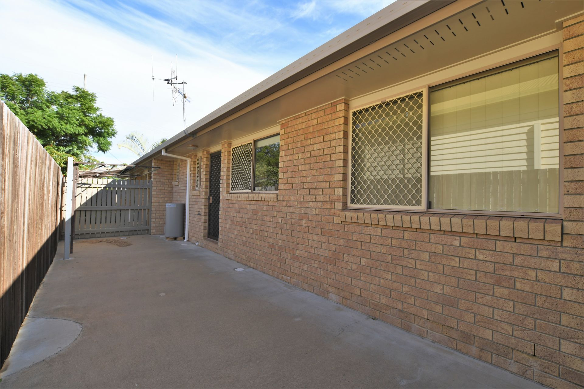 2/47 Crofton Street, BUNDABERG WEST Four Walls Realty