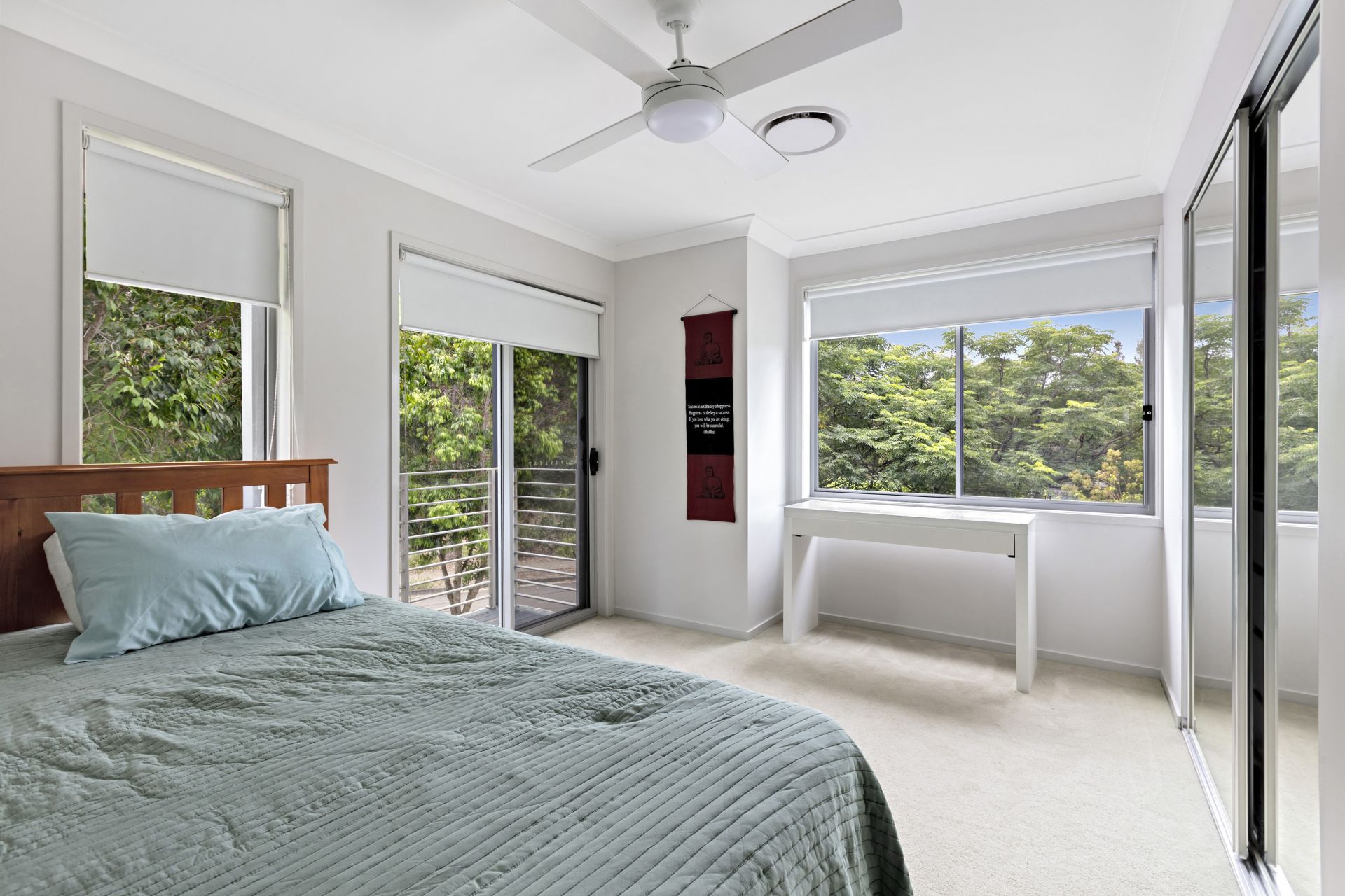 Real Estate For Sale 24 Aristida Circuit Mount Annan , NSW