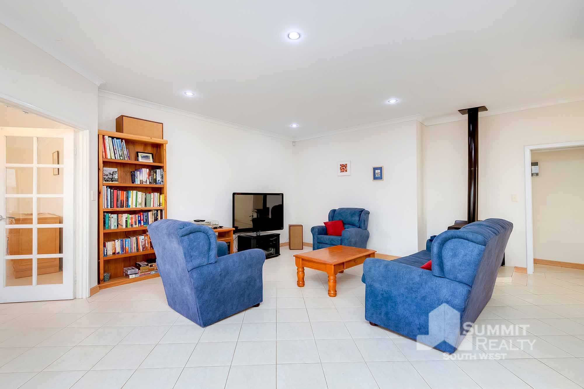 Real Estate For Sale 13 Gecko Lane Binningup , WA