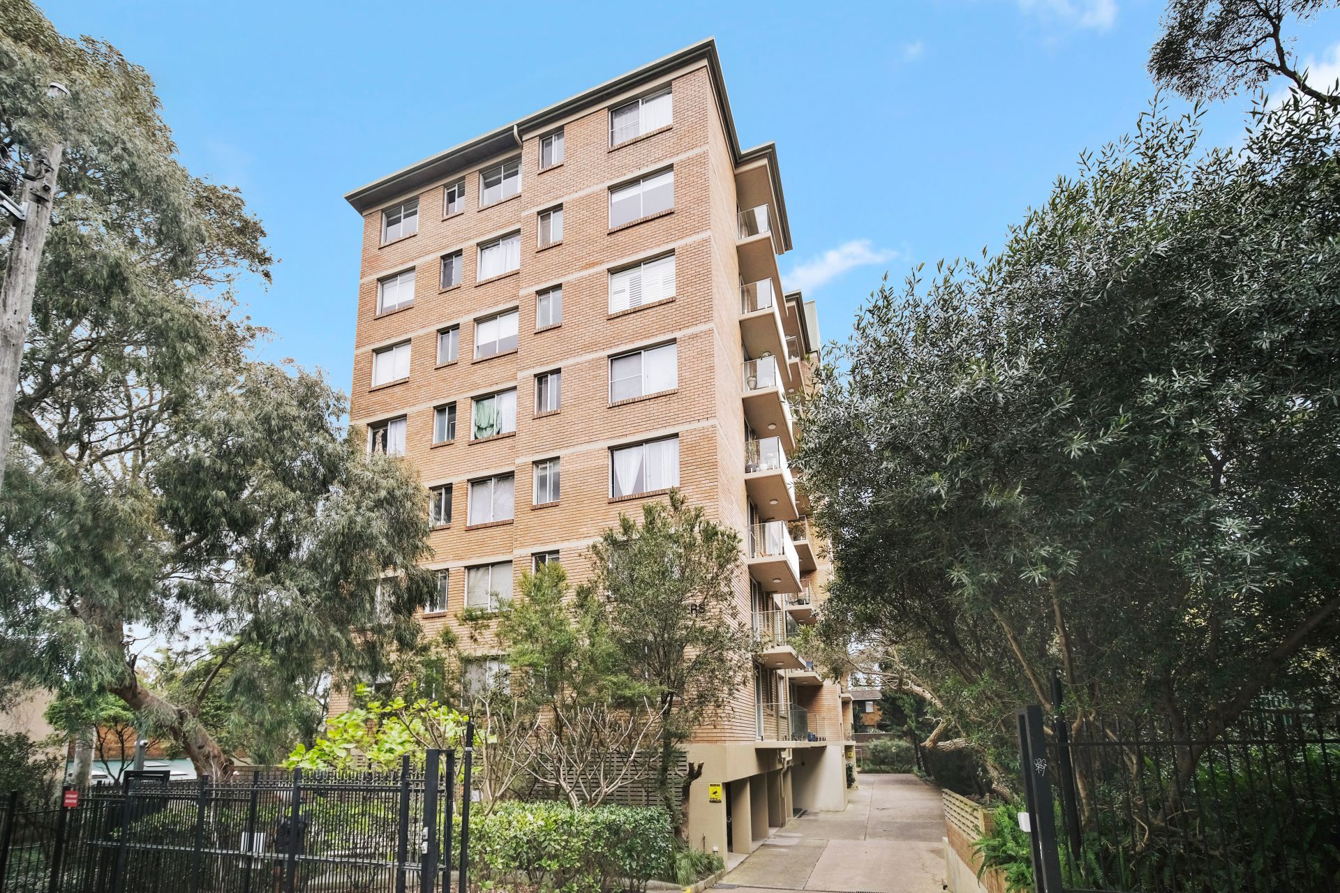 Real Estate For Lease 50/1925 Queen Street Newtown , NSW