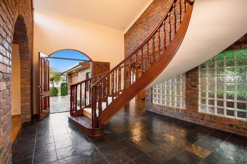Real Estate For Sale 27 Drayton Terrace Mermaid Waters , QLD