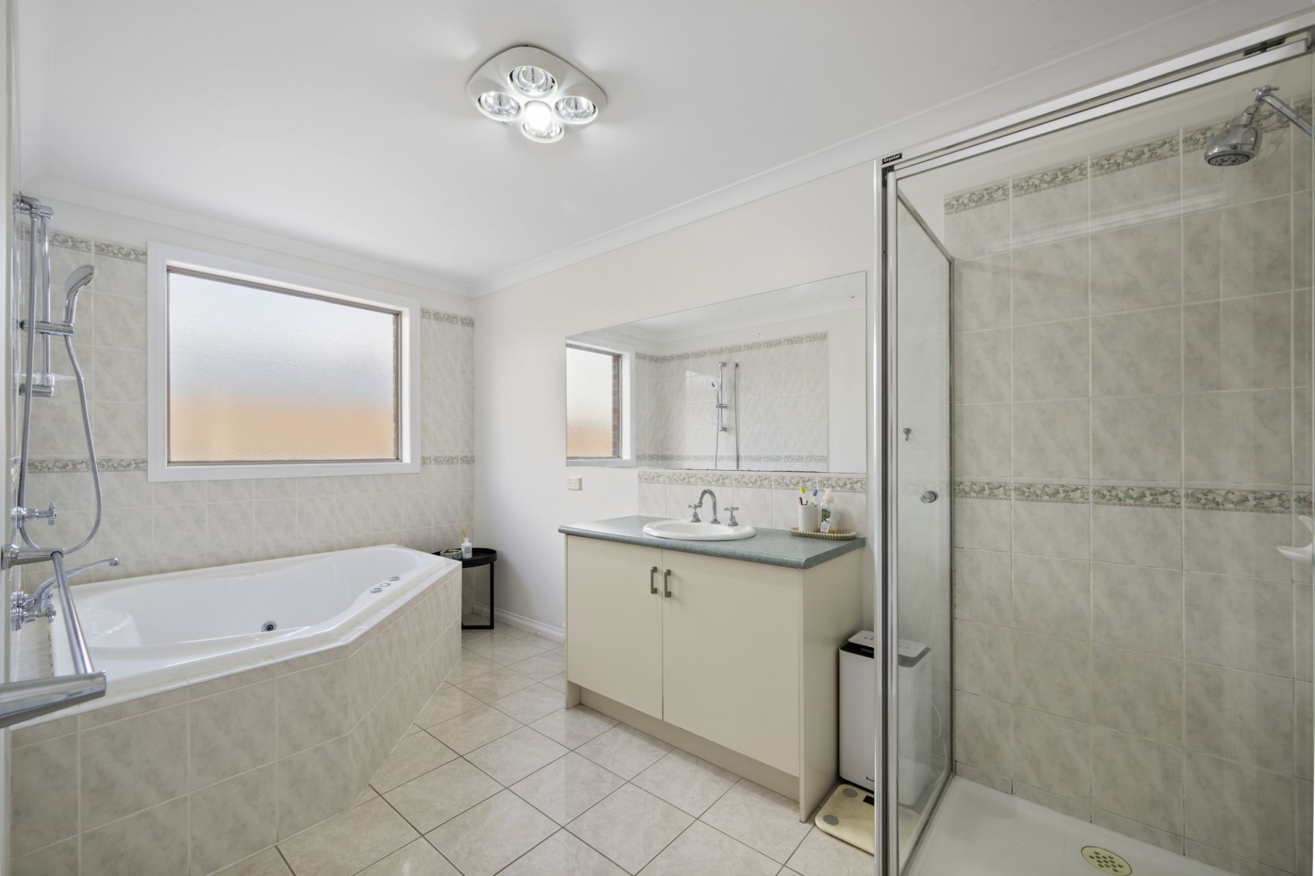 11 Boulevarde Drive, Alfredton Ballarat Real Estate Pty Ltd