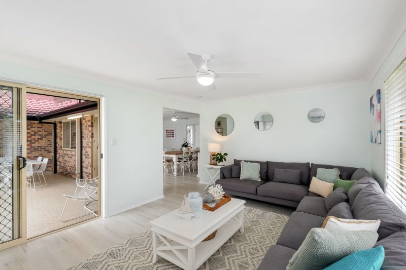 Real Estate For Sale 12 Redford Crescent Mcdowall , QLD