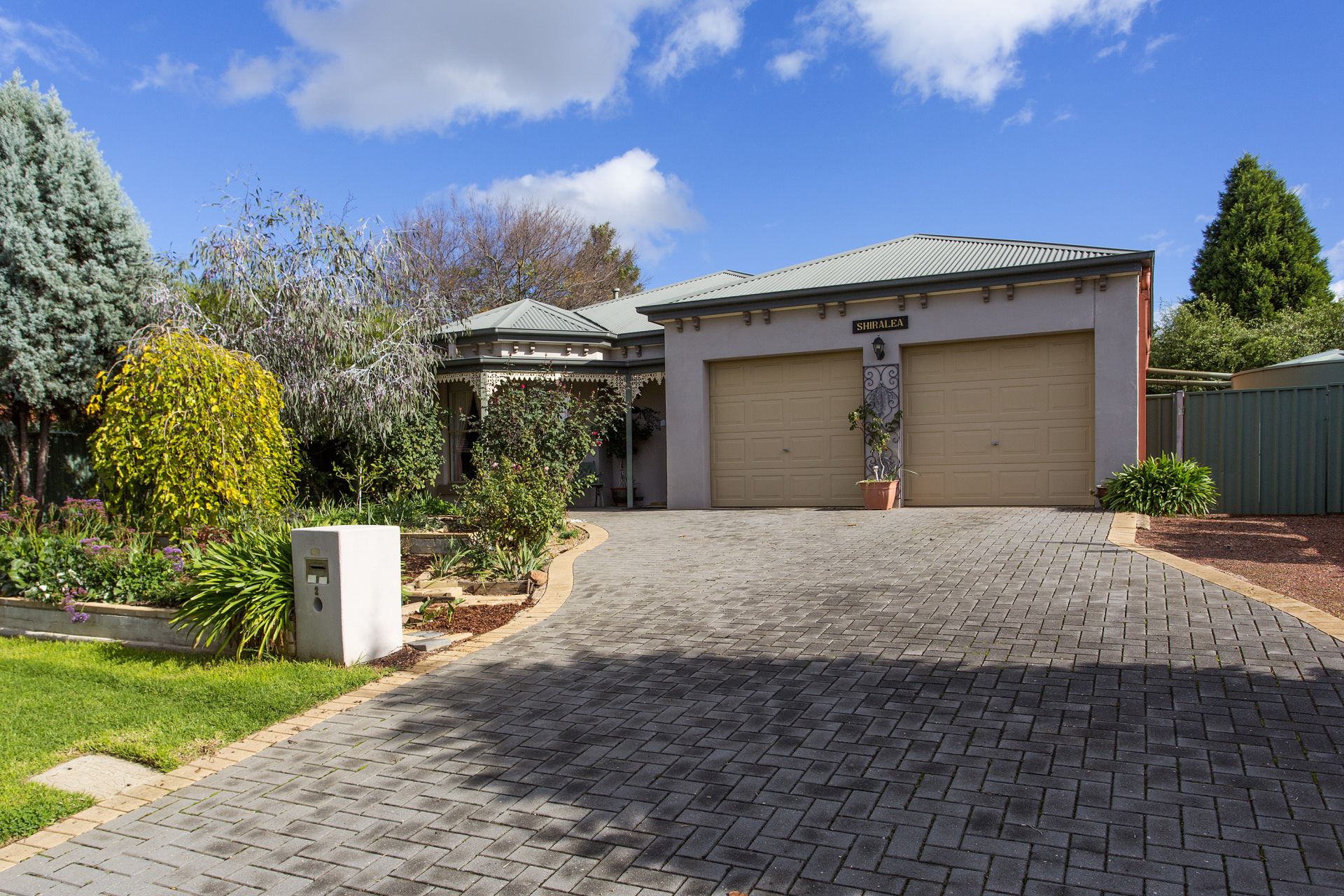 2 Emerald Place, East Bendigo DCK Real Estate