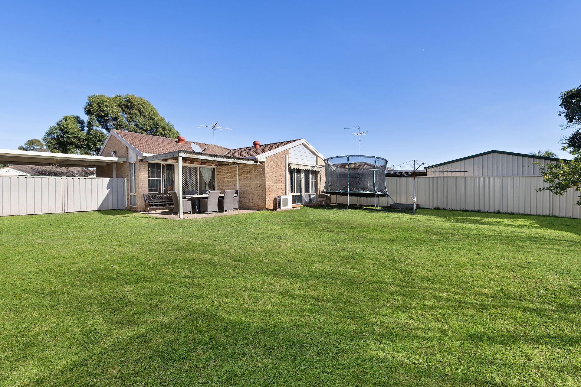 Real Estate For Sale 33 Watkins Crescent Currans Hill , NSW