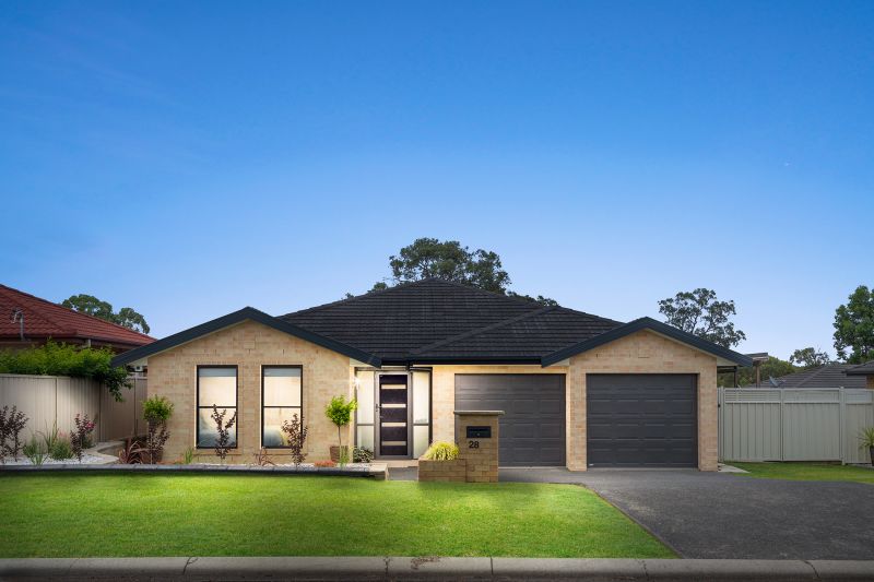 Real Estate For Sale 28 Young Street Heddon Greta , NSW