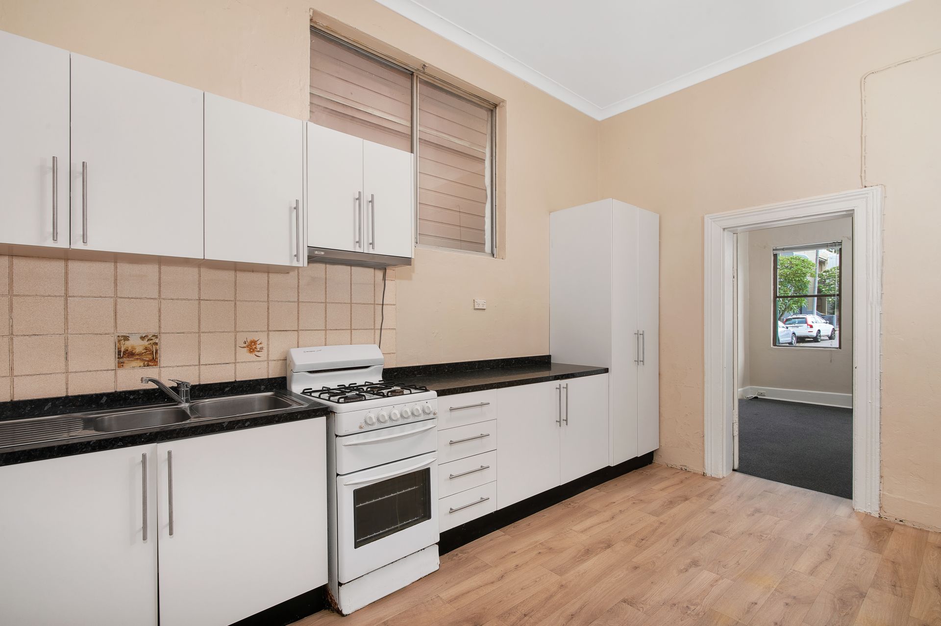 11 Cardwell Street, Balmain Morton