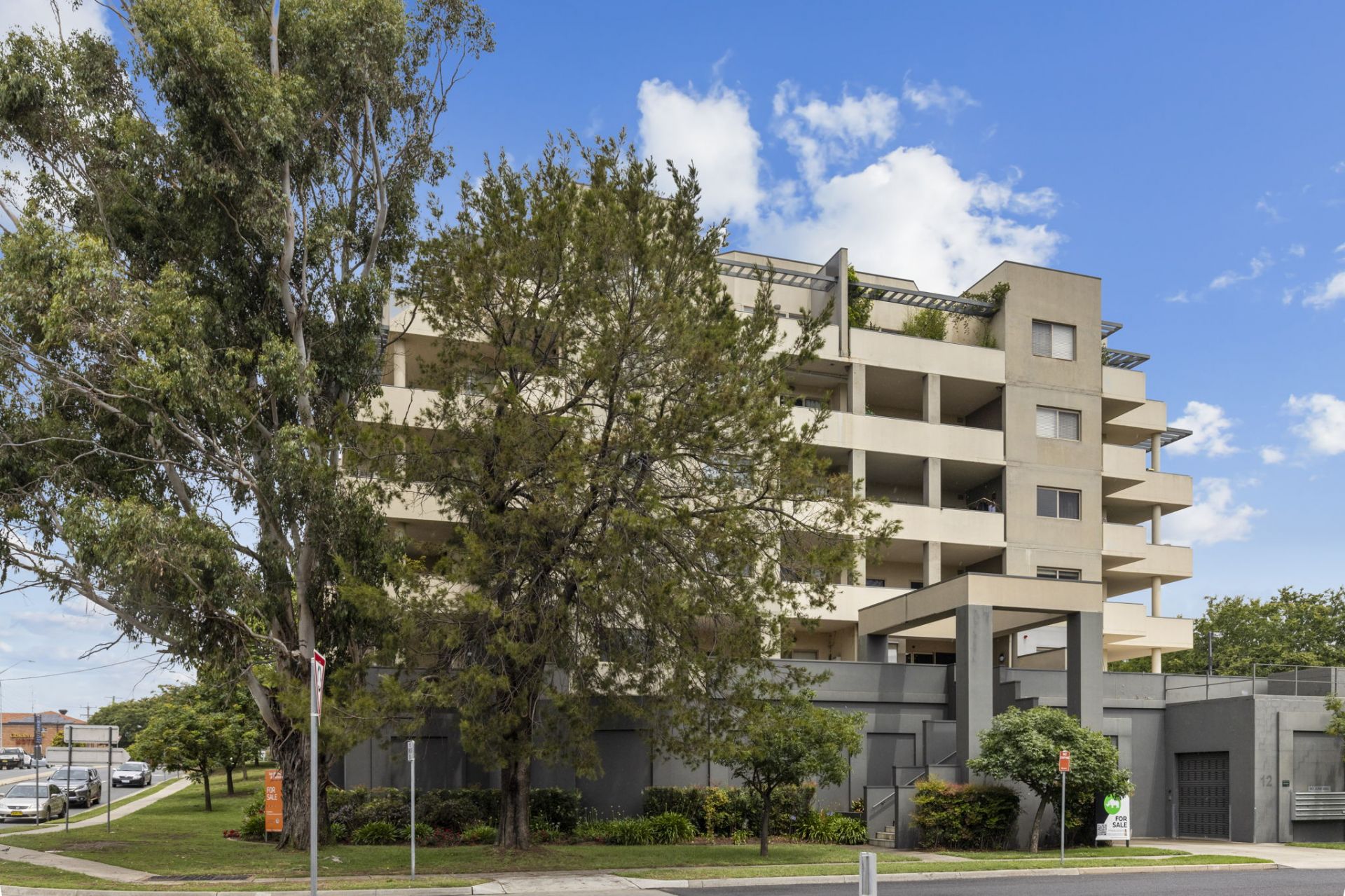 32/12 Waniassa Street, Queanbeyan East Ian McNamee & Partners Pty Ltd