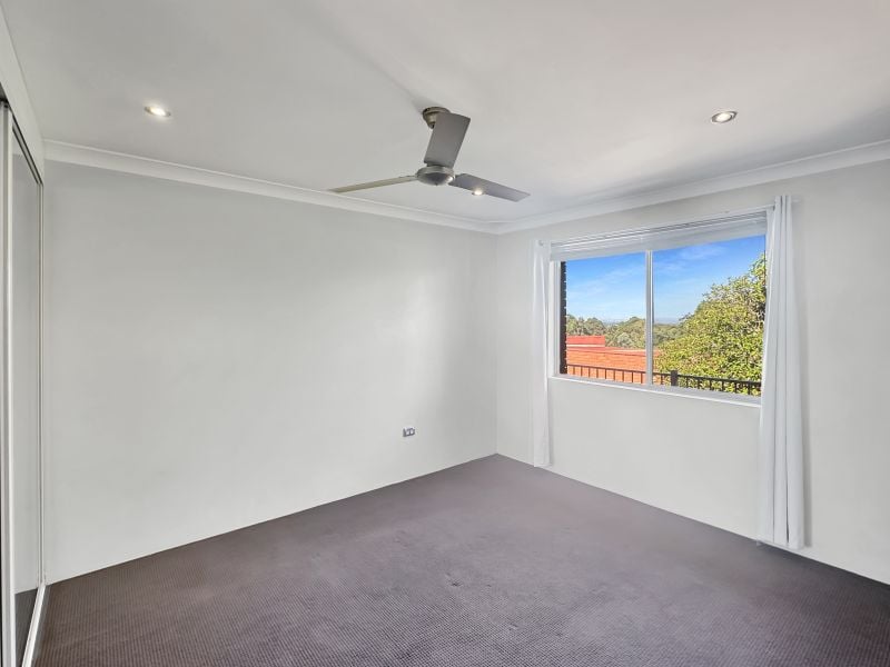 3/67 Macquarie Road, Springwood Chapman Real Estate