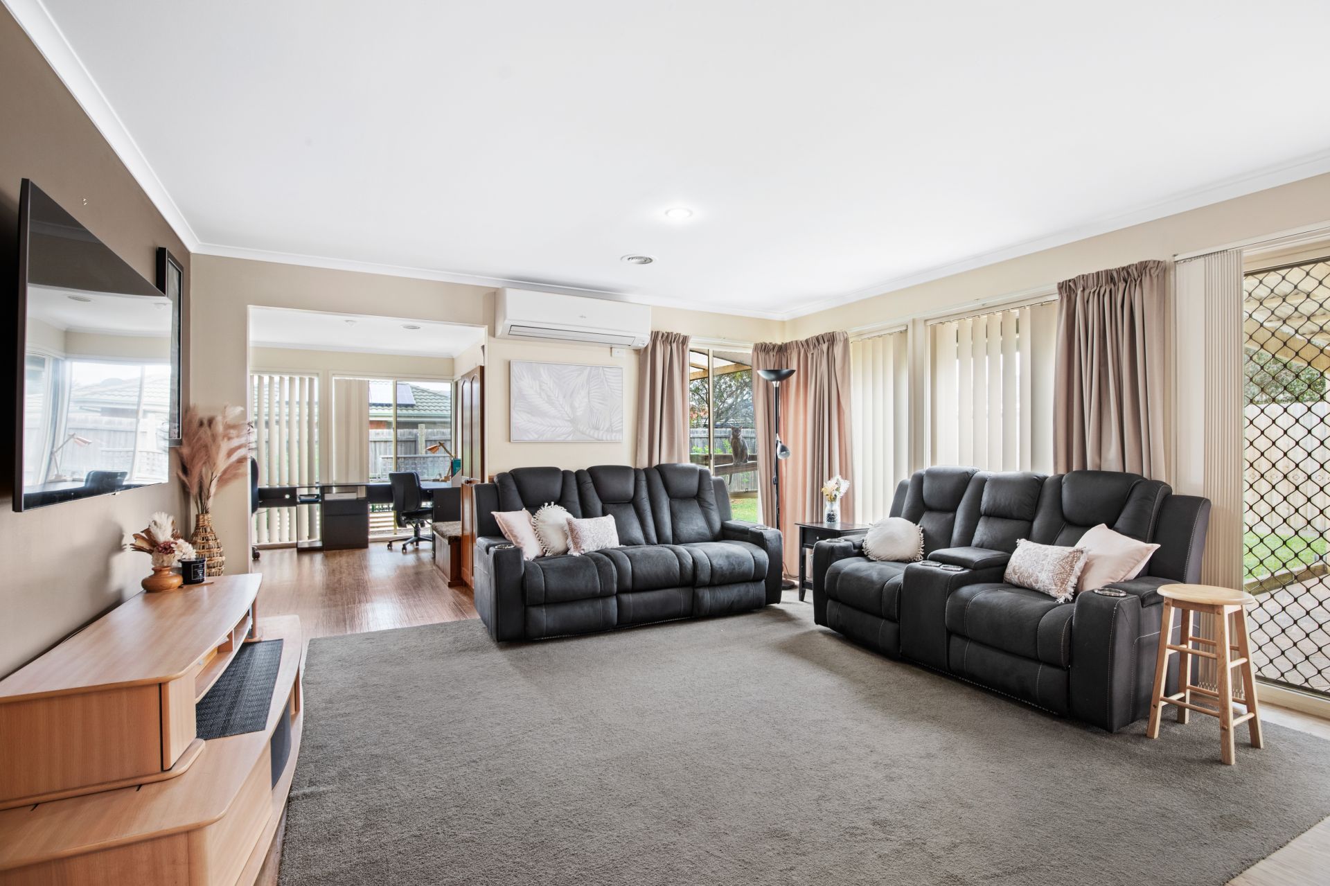 16 Toulouse Crescent, Hoppers Crossing OBrien Real Estate