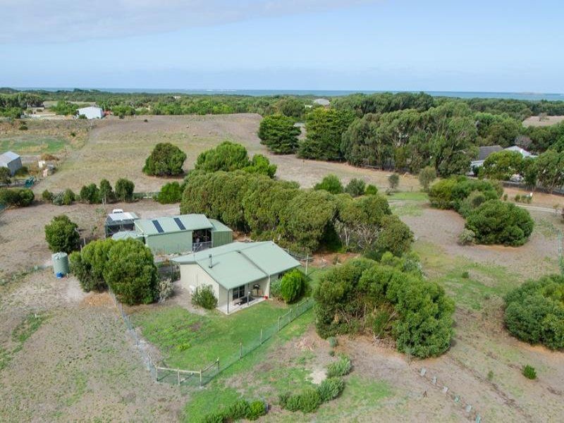 33 Muggleton Drive, BEACHPORT Malseeds Real Estate