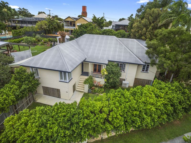 Real Estate For Sale 282 Edinburgh Castle Road Wavell Heights , QLD