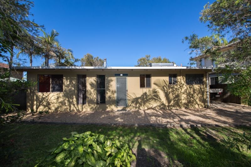 Real Estate For Sale 12 Headland Road Arrawarra Headland , NSW